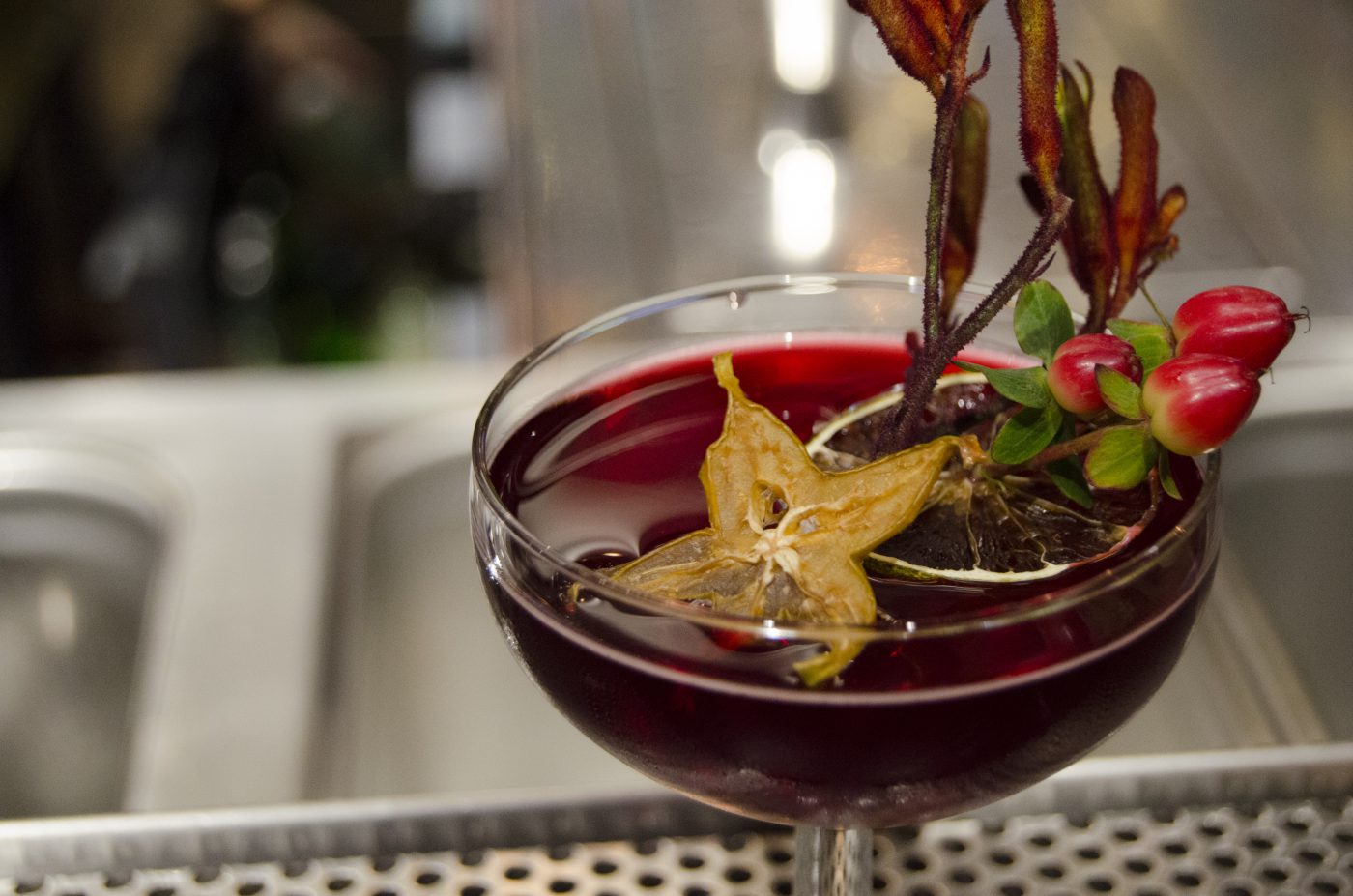 Pornstar martini, breadpudding, zwart wit, 2 glazen, cocktails, schuimkraag, eiwit, passievrucht, wodka, suiker water